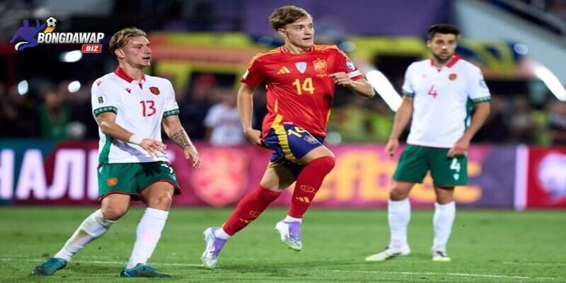  Tân binh người Tây Ban Nha ăn mừng bàn thắng trong trận đấu - chứng minh giá trị của một “hiện tượng Jesus Rodriguez” đích thực.