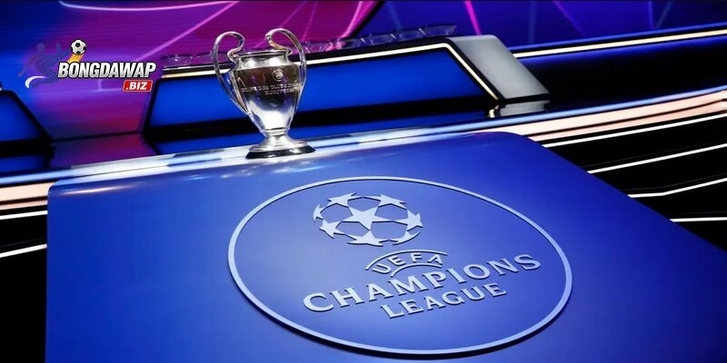 Theo thể thức mới Champions League, đội vô địch mùa trước sẽ được thi đấu trận mở màn hoành tráng tại sân nhà – một đặc quyền chưa từng có trong lịch sử.
